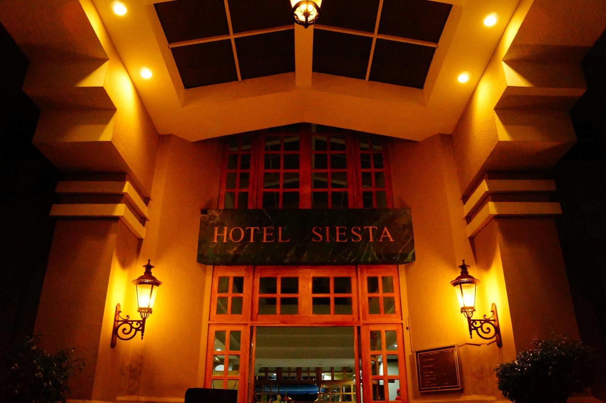 Siesta Hotel And Casino Antiguo Cuscatlán Exterior foto